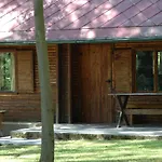 Detached Romantic Chalet In The Woods - U Faflika *