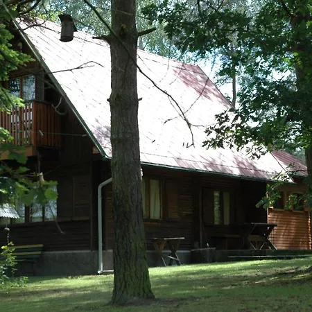 Detached Romantic Chalet In The Woods - U Faflika